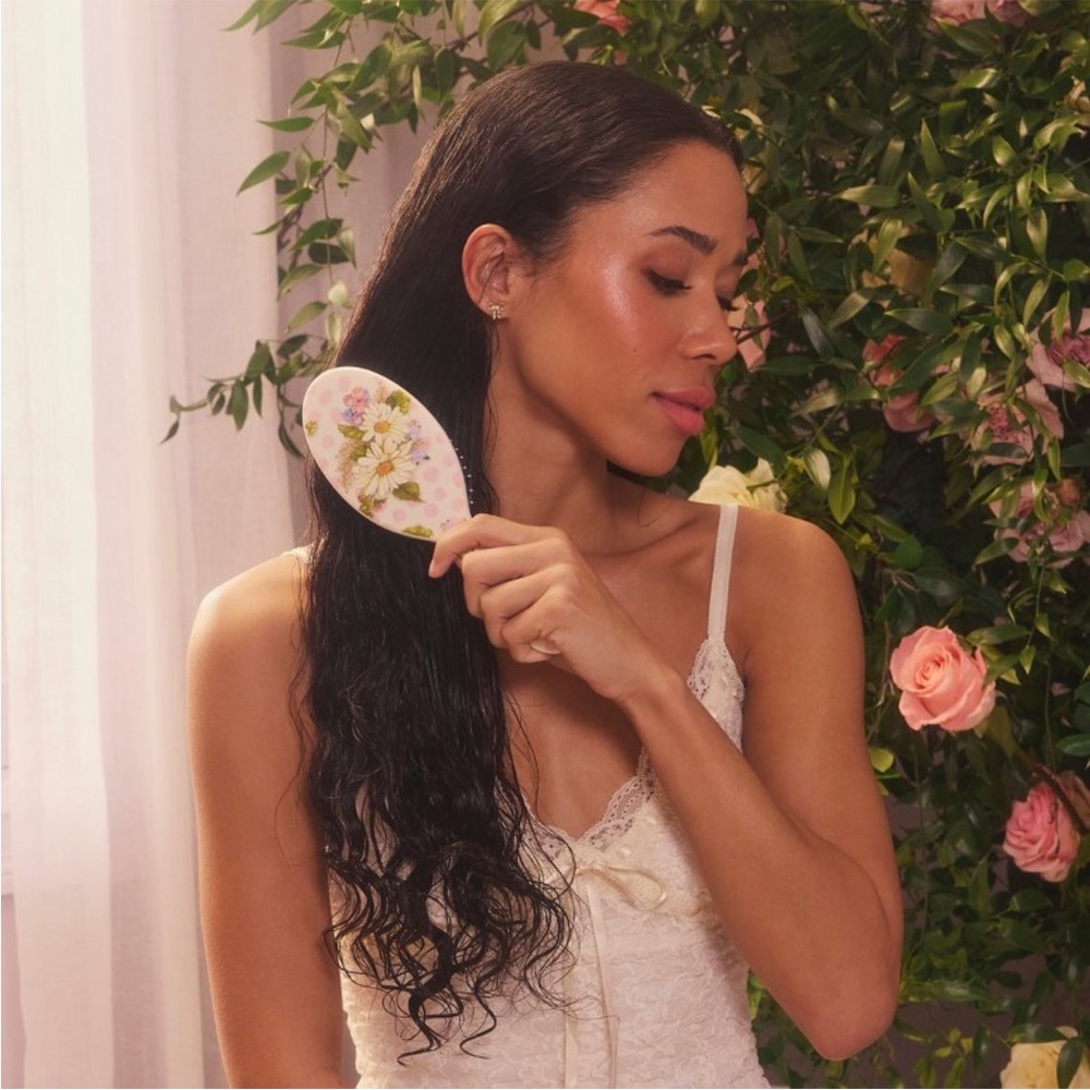 Wet Brush x MacKenzie Childs 
Detangler Hair Brush